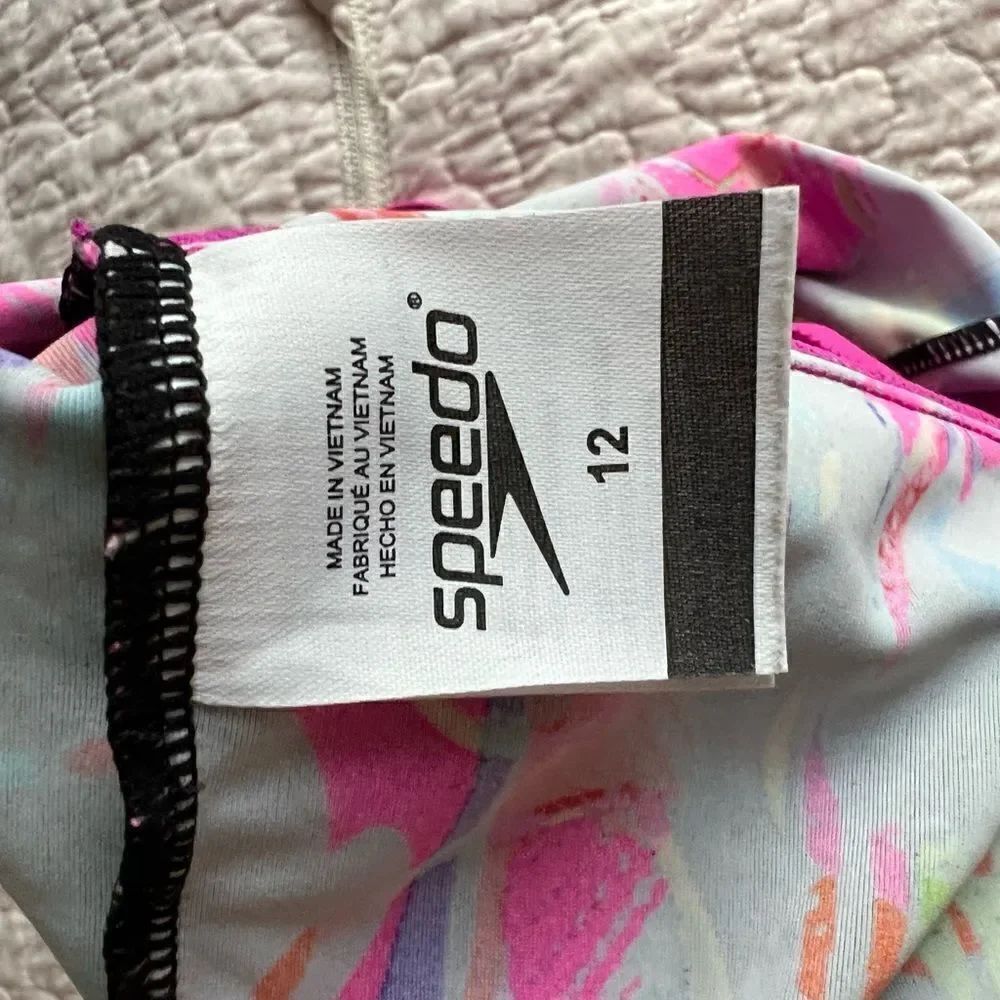 Speedo girls top size 12 - Picture 6 of 6